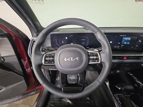 Used 2024 Kia Sorento SX Prestige image 28