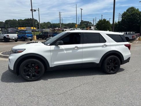 Certified 2022 Ford Explorer ST w/ Equipment Group 401A AWD/4WD image 5