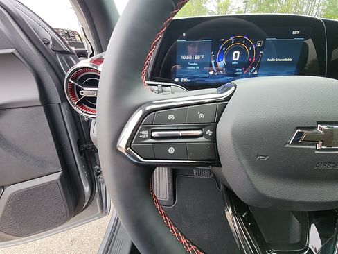 New 2026 Chevrolet Equinox RS w/ Convenience Package III image 18