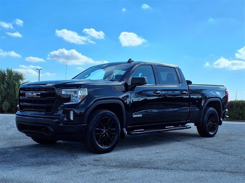Used 2020 GMC Sierra 1500 Elevation w/ Elevation Value Package image 3