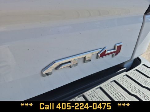 Used 2020 GMC Sierra 1500 AT4 w/ AT4 Premium Package image 11