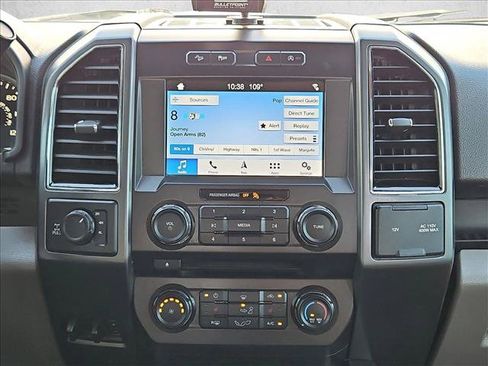 Used 2018 Ford F150 XLT w/ Equipment Group 302A Luxury AWD/4WD image 20