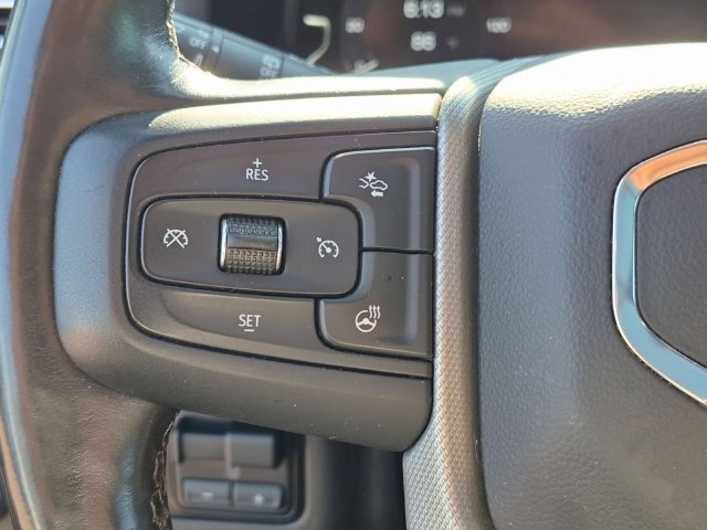 Used 2022 GMC Yukon XL Denali w/ Denali Ultimate Package AWD/4WD image 20