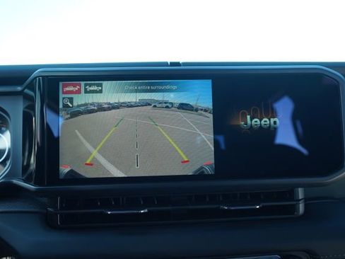 New 2026 Jeep Gladiator Mojave image 25