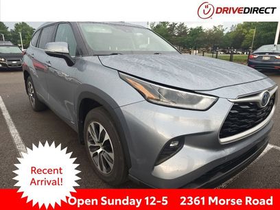 Used 2021 Toyota Highlander XLE