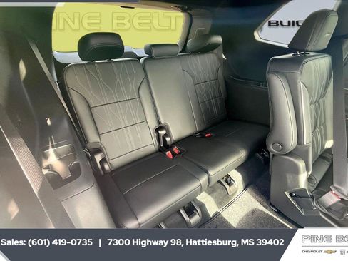 New 2026 Buick Enclave Avenir image 21