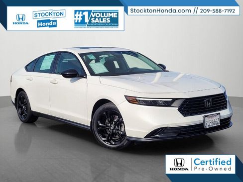 Certified 2025 Honda Accord SE image 1