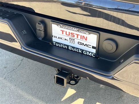 New 2026 GMC Sierra 1500 Elevation w/ LPO, Elevation Black Package image 28