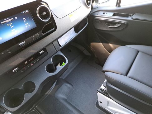 New 2026 Mercedes-Benz Sprinter 144 Cargo image 24