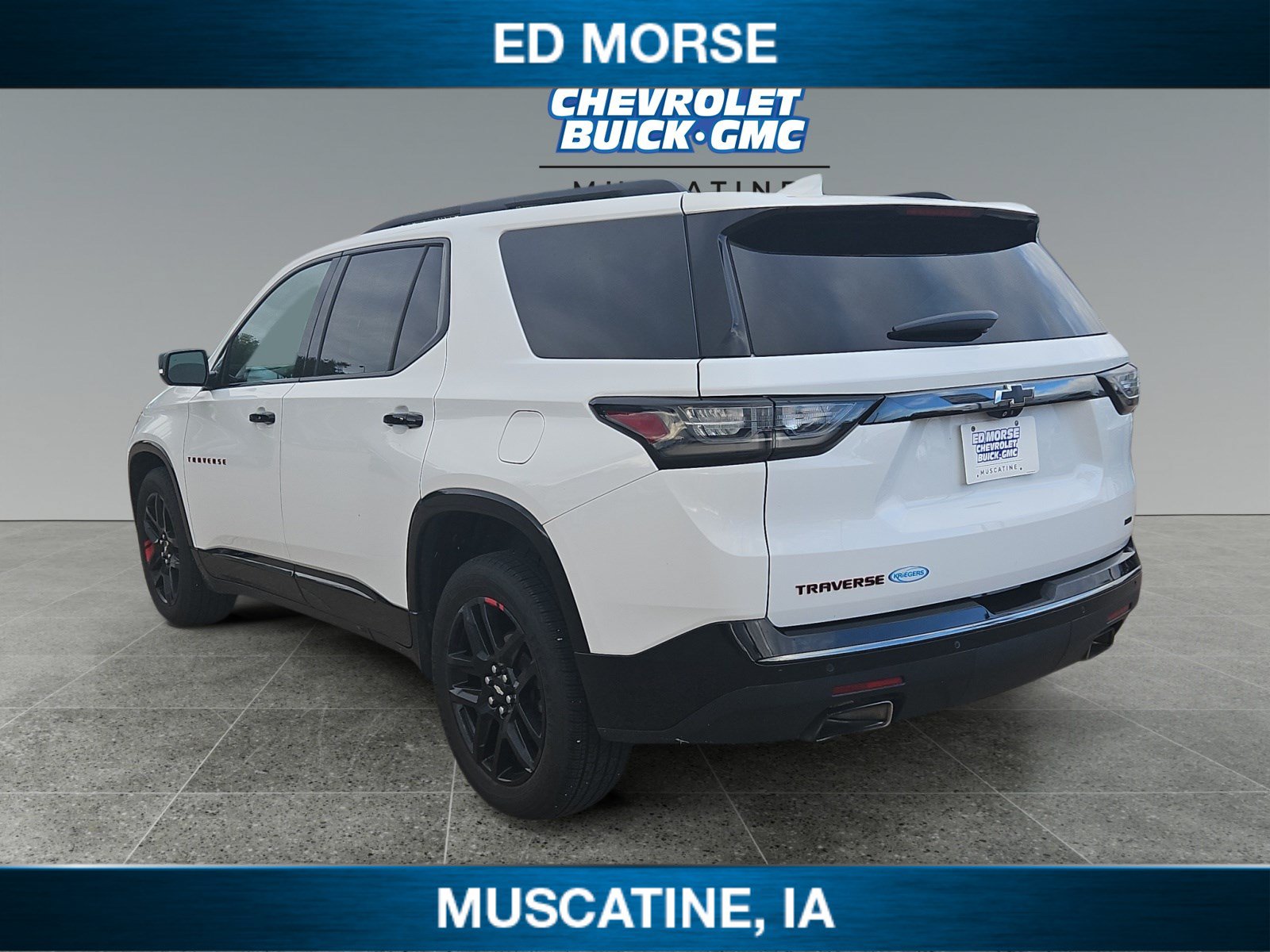 Used 2020 Chevrolet Traverse Premier w/ Redline Edition AWD/4WD image 3