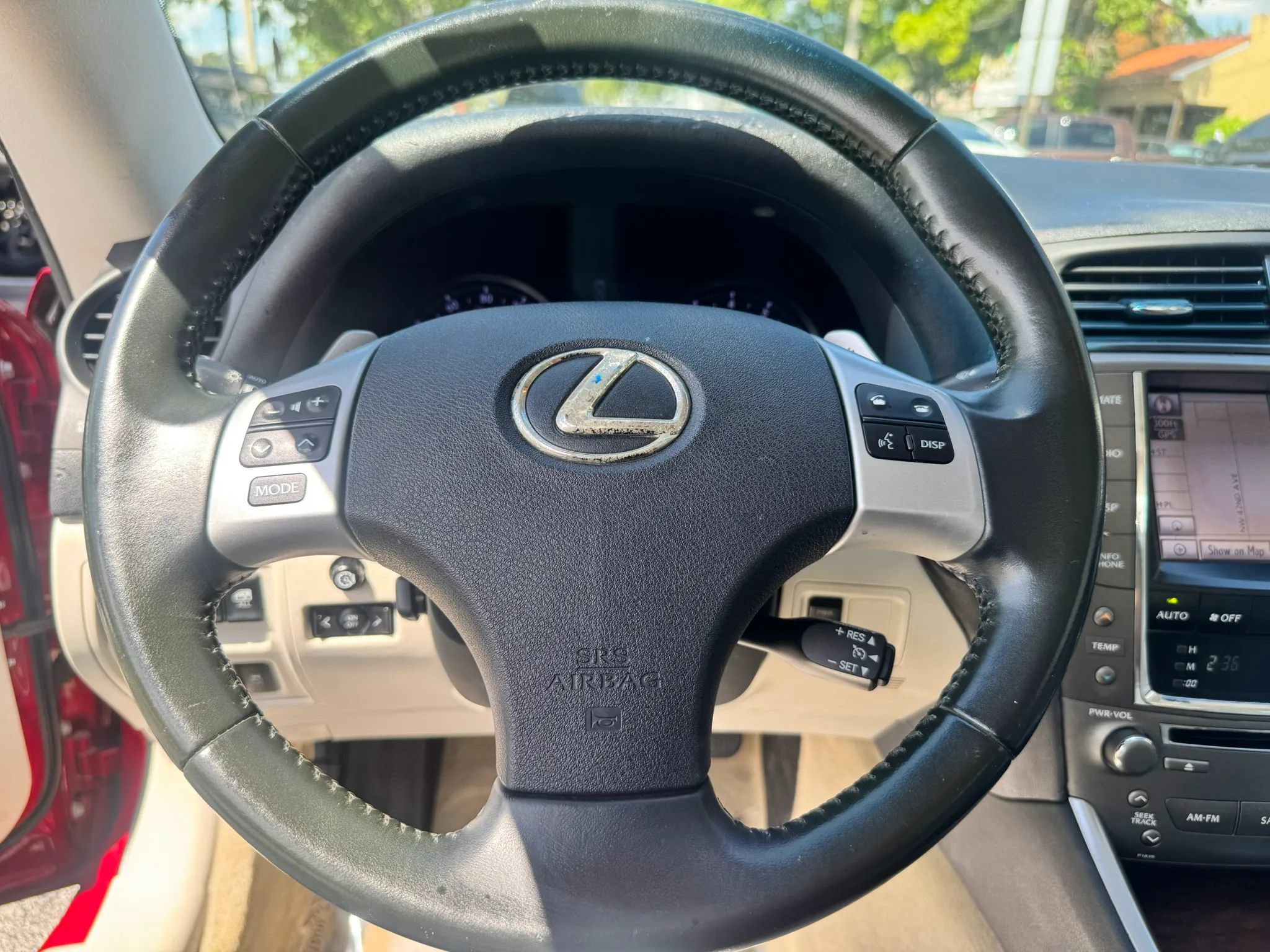 Used 2012 Lexus IS 350C RWD image 33