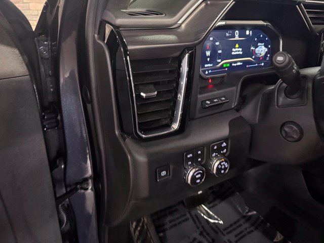 Used 2022 GMC Sierra 1500 Denali Ultimate AWD/4WD image 13