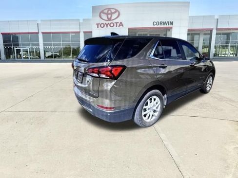 Used 2023 Chevrolet Equinox LT AWD/4WD image 35