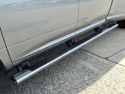 Used 2024 RAM 3500 Tradesman w/ Chrome Appearance Group image 8