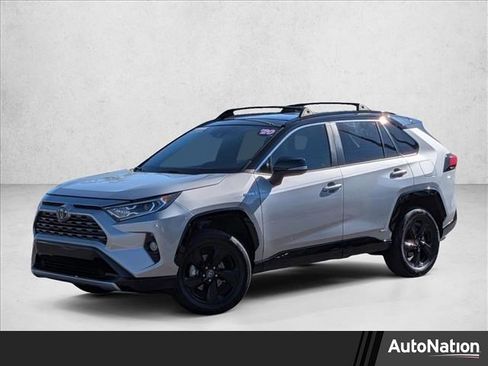 Used 2020 Toyota RAV4 XSE image 1