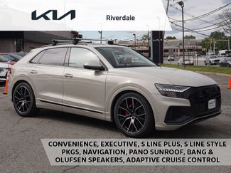 Used 2023 Audi Q8 Prestige AWD/4WD video 1