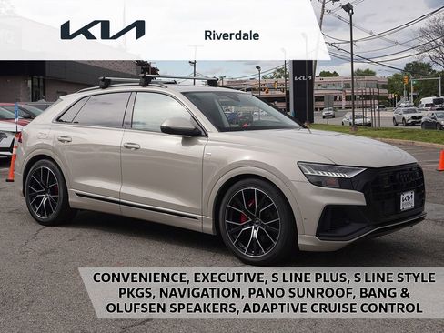 Used 2023 Audi Q8 Prestige AWD/4WD image 1