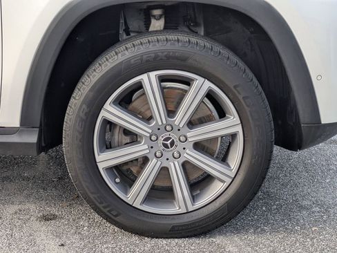 Used 2022 Mercedes-Benz GLS 450 4MATIC image 9