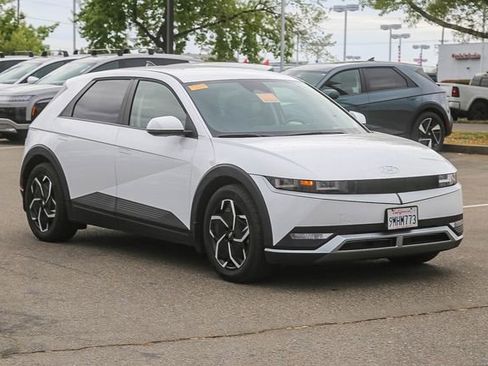 Used 2024 Hyundai Ioniq 5 SEL image 6