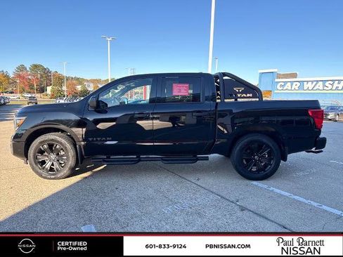 Certified 2024 Nissan Titan SV w/ SV Bronze Edition Package image 19