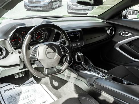 Used 2023 Chevrolet Camaro LT RWD image 8