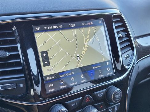 Used 2020 Jeep Grand Cherokee SRT image 20