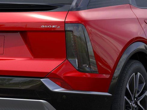 New 2025 Cadillac Optiq Sport 1 AWD/4WD image 11
