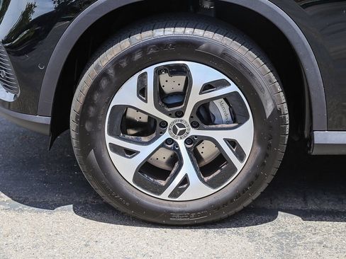 Certified 2025 Mercedes-Benz GLC 350e 4MATIC image 9