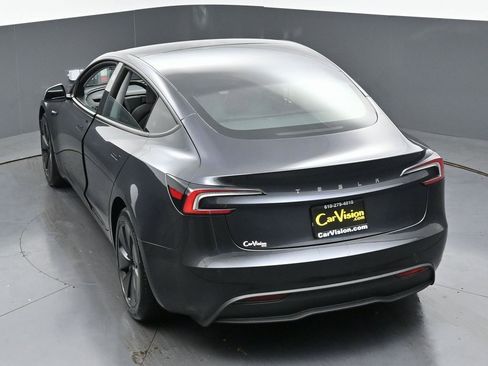 Used 2025 Tesla Model 3 Long Range image 40