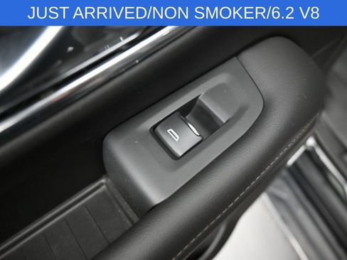 Used 2023 Chevrolet Tahoe High Country AWD/4WD image 11