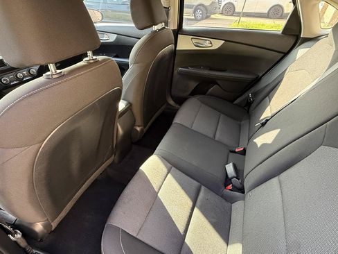 Used 2023 Kia Forte LXS FWD image 19