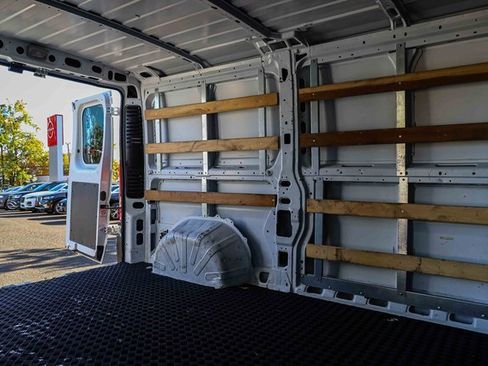 Used 2023 RAM ProMaster 2500 image 18