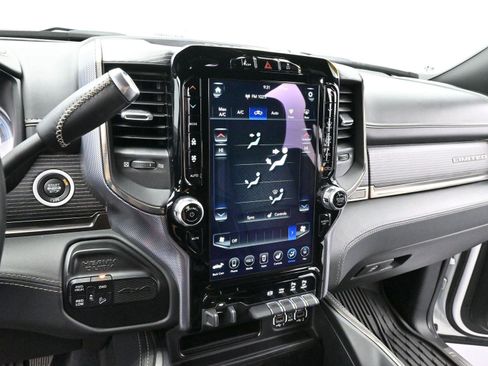 Used 2020 RAM 2500 Limited image 18