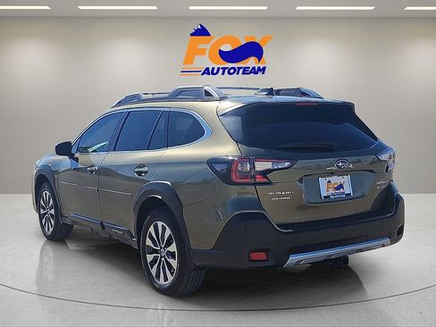 Used 2024 Subaru Outback Touring w/ Popular Package #2 image 3