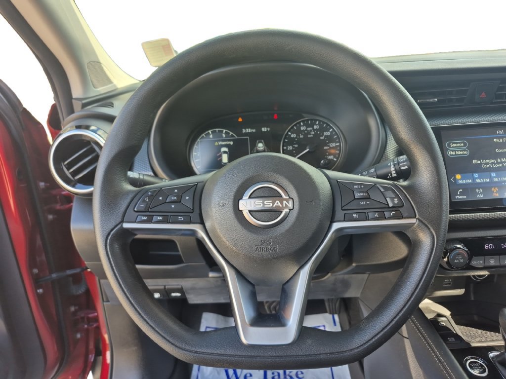 Used 2022 Nissan Kicks SV FWD image 12