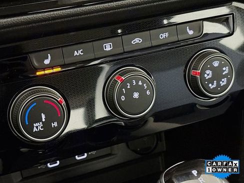 Used 2025 Volkswagen Taos S image 16