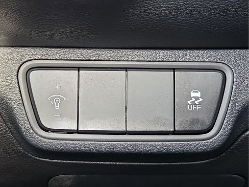 Used 2024 Kia Forte LXS image 20