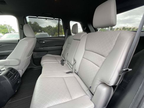 Used 2021 Honda Passport Touring image 14