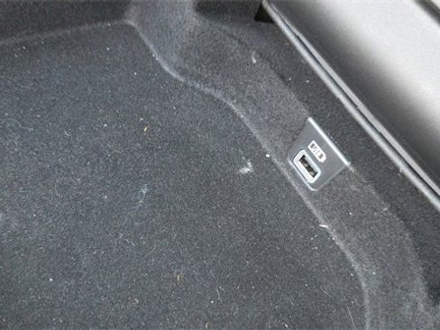 Used 2021 RAM 1500 Laramie image 35