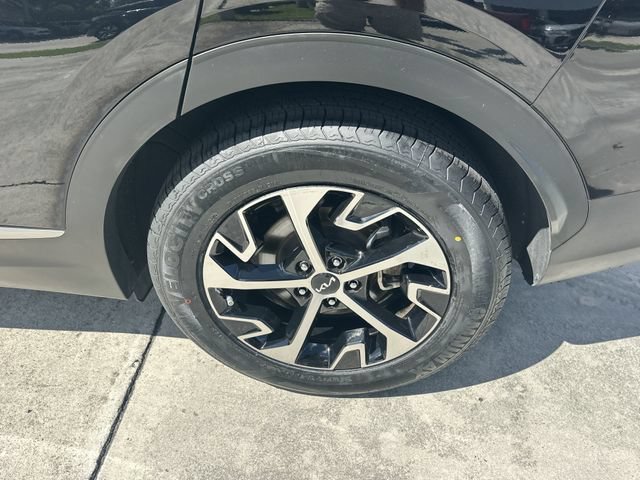 Certified 2024 Kia Sportage EX FWD image 10