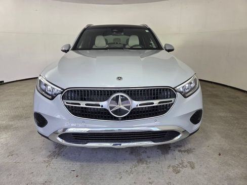 New 2027 Mercedes-Benz GLC 300 image 2