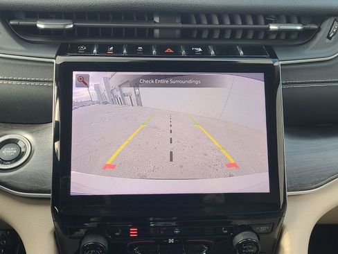 Used 2021 Jeep Grand Cherokee L Limited w/ Trailer Tow Group (B) image 26