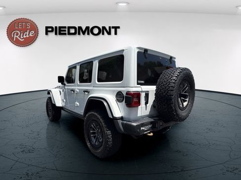 Used 2024 Jeep Wrangler Unlimited Rubicon 392 AWD/4WD image 8