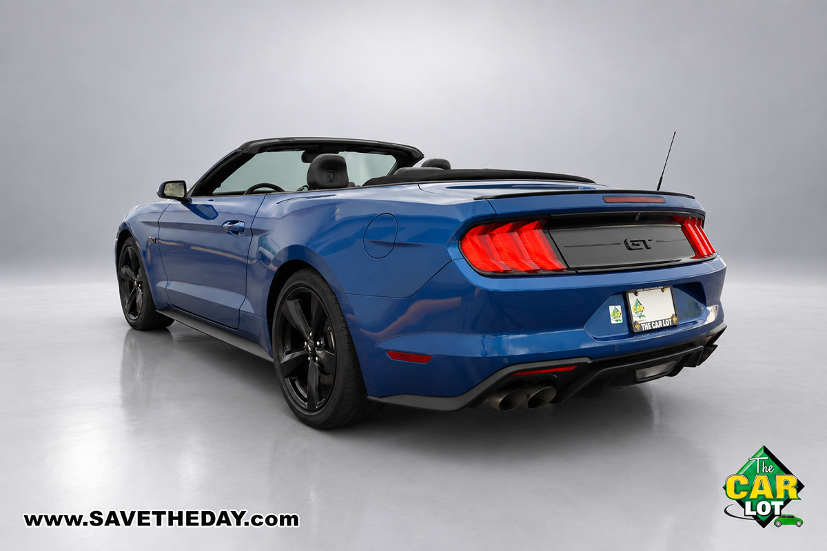 Used 2022 Ford Mustang GT Premium w/ Equipment Group 401A RWD image 16