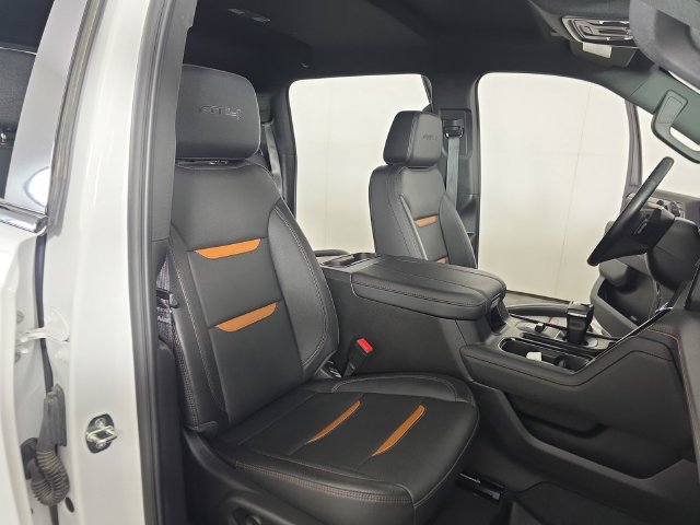 Used 2024 GMC Sierra 1500 AT4 w/ AT4 Preferred Package AWD/4WD image 34