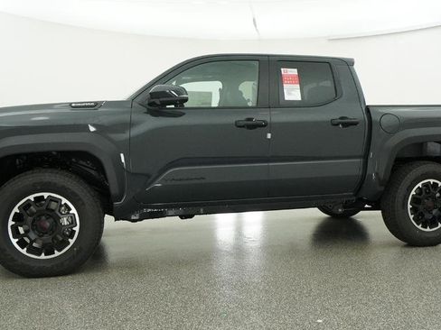 New 2026 Toyota Tacoma TRD Off-Road AWD/4WD image 9