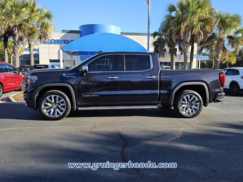 Used 2023 GMC Sierra 1500 Denali w/ Technology Package image 2