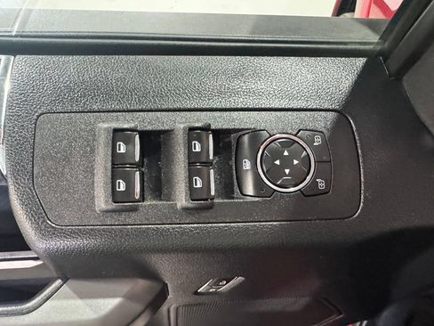Used 2020 Ford F150 XLT w/ Equipment Group 302A Luxury AWD/4WD image 17