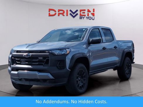 Used 2024 Chevrolet Colorado Trail Boss w/ Advanced Trailering Package image 1