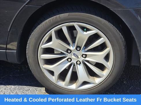 Used 2016 Ford Taurus Limited FWD image 21
